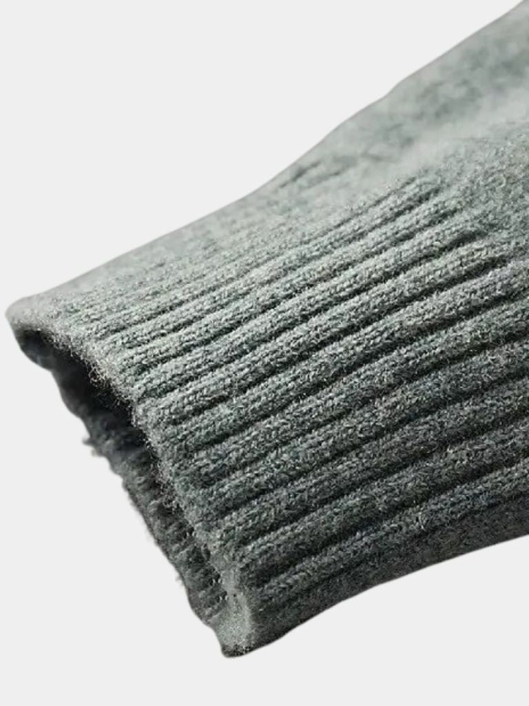 100% Merino Wool Turtleneck Sweater - Fayymont Co