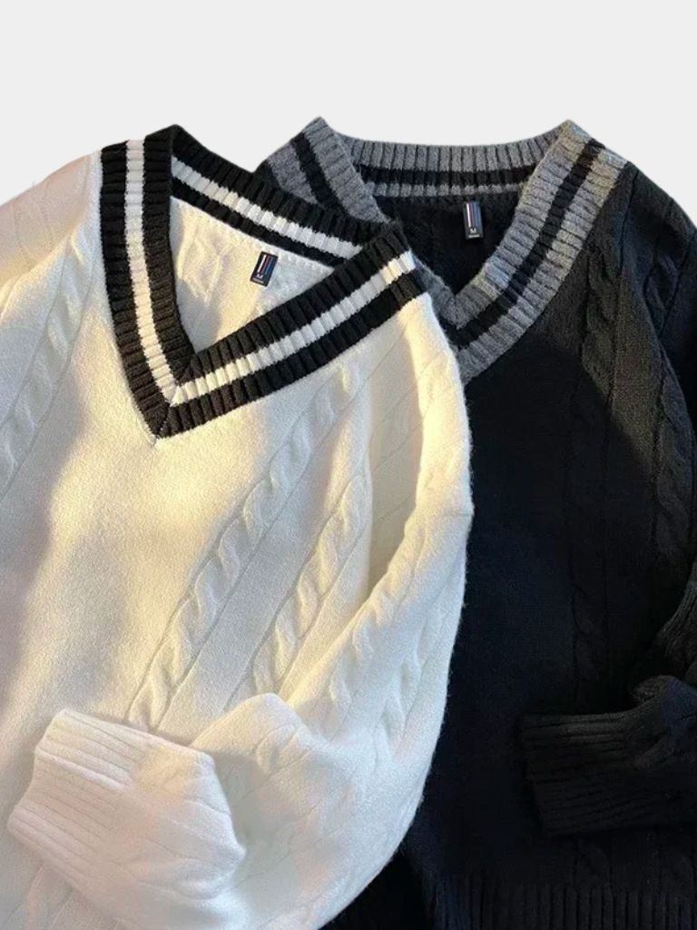 Minimalist V-Neck Sweater - Fayymont Co