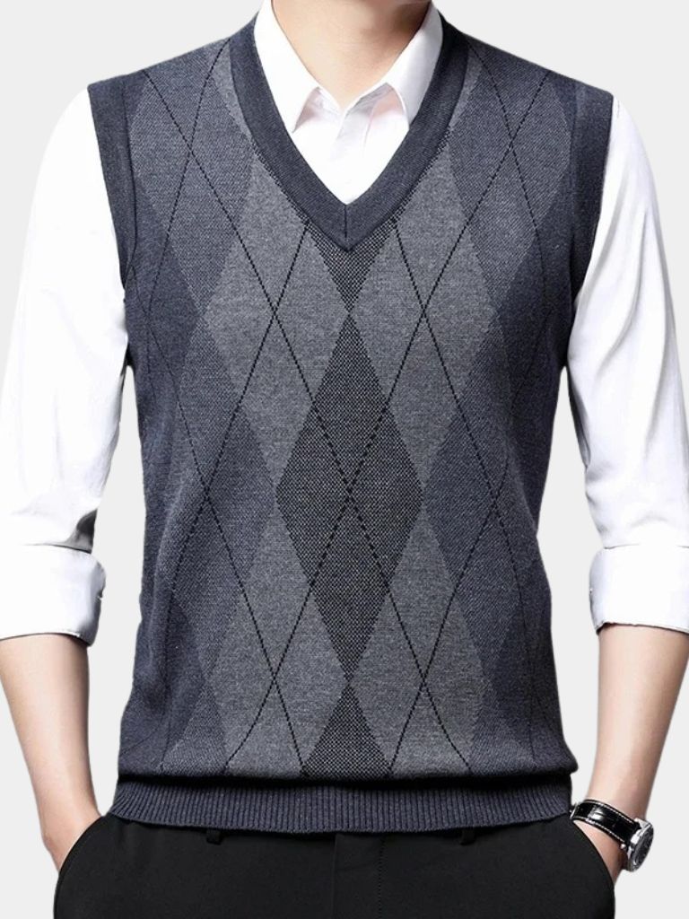 Academic Essential Knit Vest - Fayymont Co