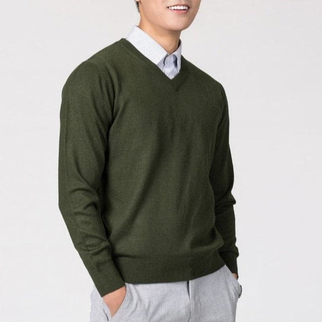 Men’s Cashmere V-Neck Sweater – Fayymont Co